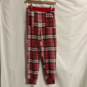 Pink women’s sleep pants size large